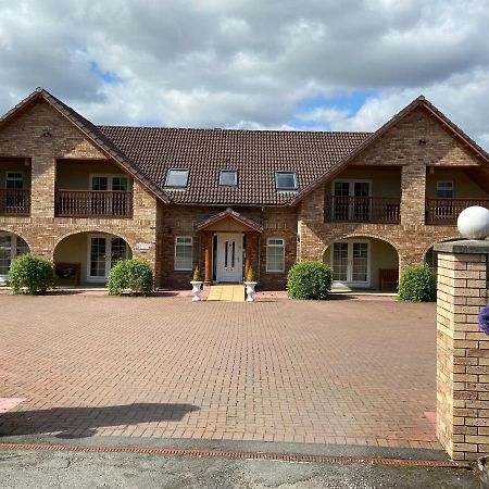 Springburn Lodge Бьюли Экстерьер фото